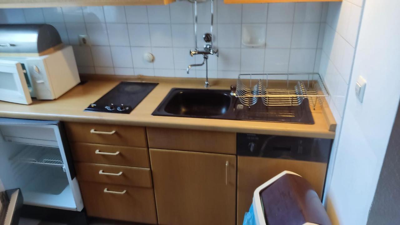 Kleine Unterkunft In Stuttgart-Muenchfeld Apartment Ngoại thất bức ảnh